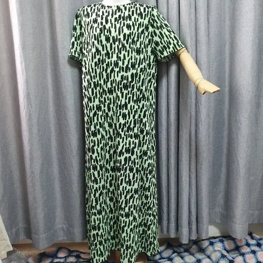 [BUNJANG] Pleated Maxi Dress / 플리츠 맥시 원피스