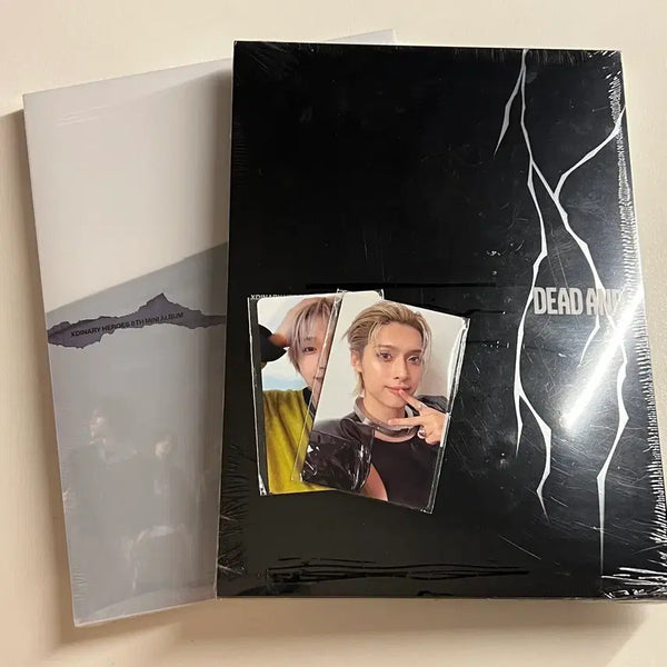[BUNJANG] Xdinary Heroes DEADEND Jisuk Photocard Set (POB Included) / 엑디즈 데드앤드 가온포카세트 미개봉 미공포  XdinaryHeroes DEADEND 지석 포토카드