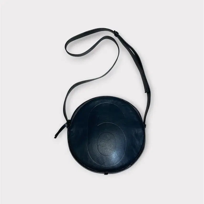 [BUNJANG] MM6 Maison Margiela '6' Circle Leather Crossbody Bag / MM6 Maison Margiela '6' Circle Leather Crossbag