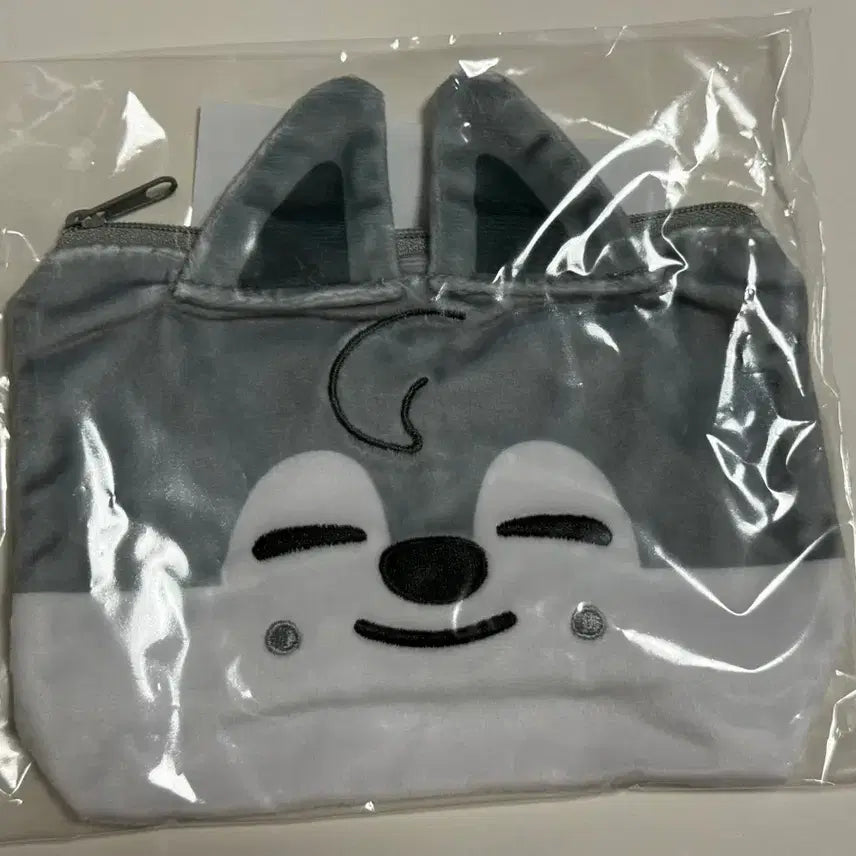 [BUNJANG] Stray Kids Wolfchan Bang Chan Kuji Pouch / 스트레이키즈 스키즈 스키주 일본굿즈 쿠지 파우치 울프찬 방찬