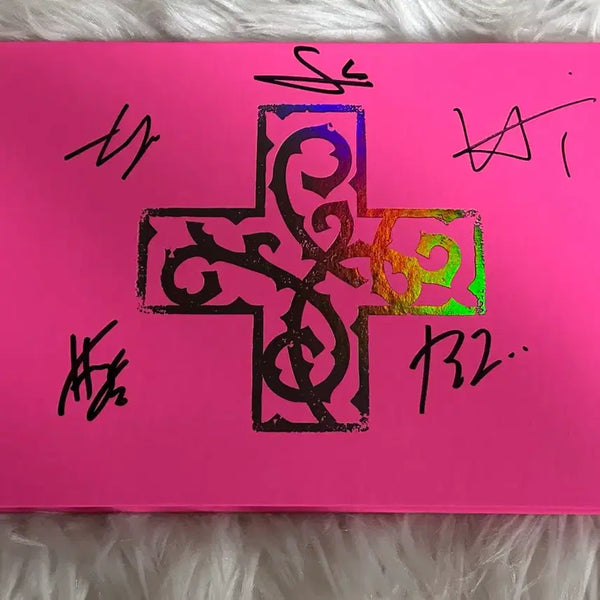 [BUNJANG] TXT (TOMORROW X TOGETHER) Signed Album / TXT 투바투 친필 싸인 앨범