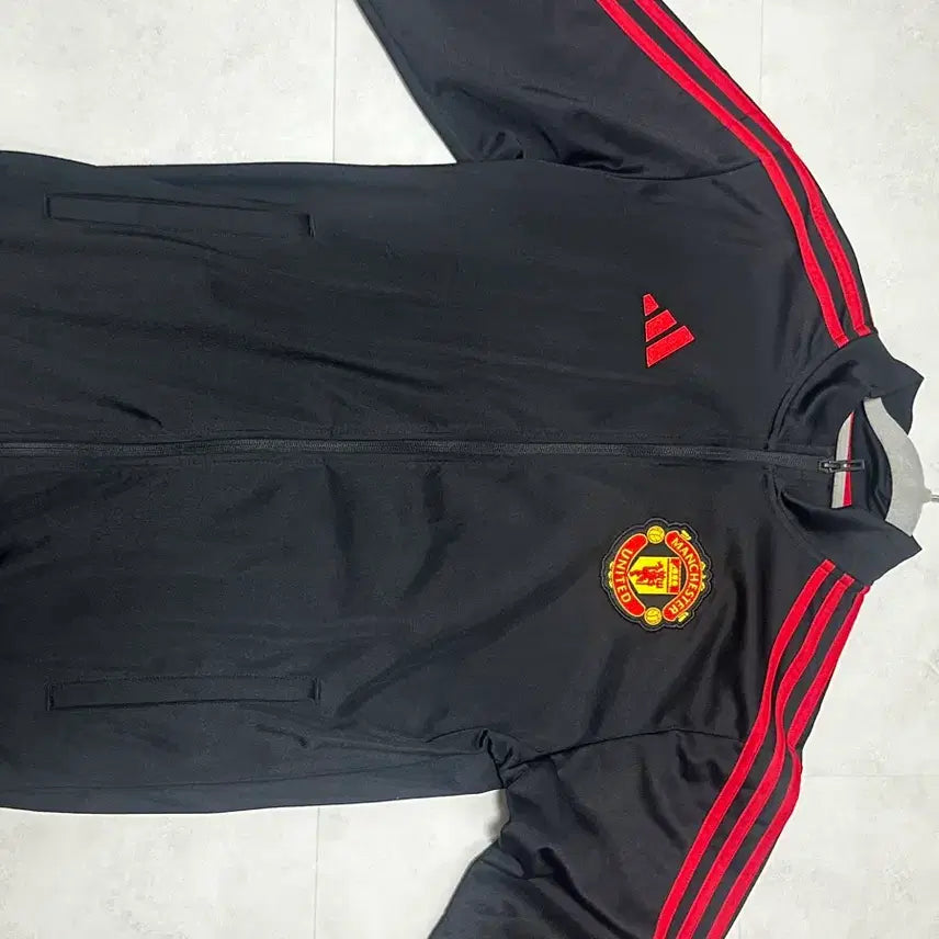 [BUNJANG] Adidas Manchester United Jersey - Size S / 맨유 져지 사이즈S