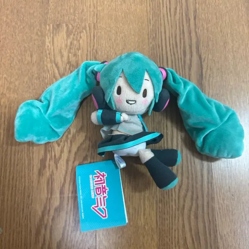 [BUNJANG] Hatsune Miku Plush Doll / 하츠네 미쿠 인형 솜인형 팔 인형