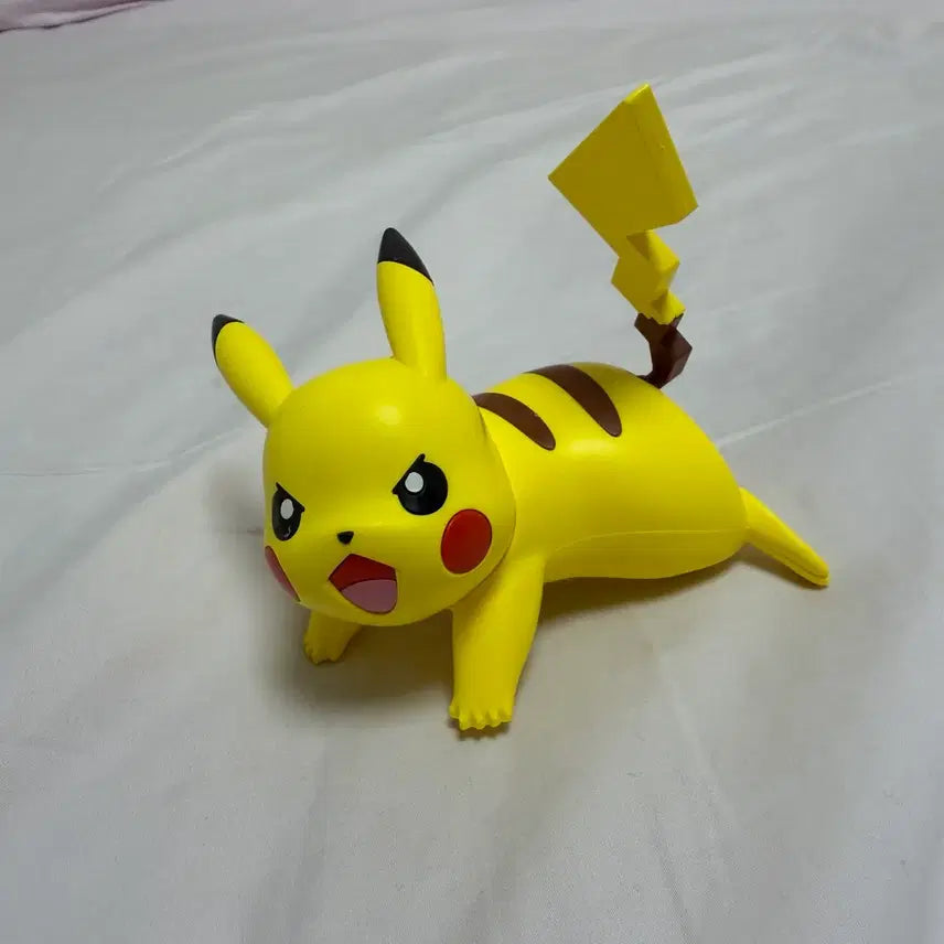 [BUNJANG] Pikachu Buildable Figure / 피카츄 조립식 피규어