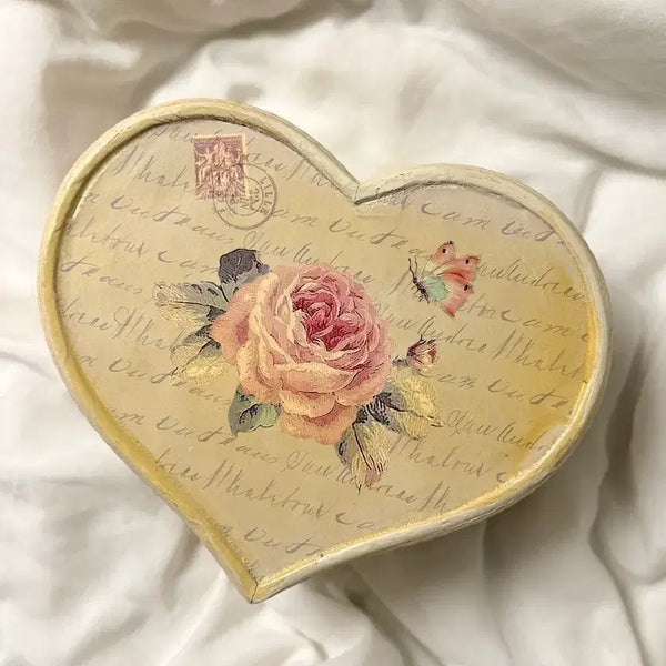 [BUNJANG] Vintage Heart Wooden Case / 빈티지 하트 우드케이스