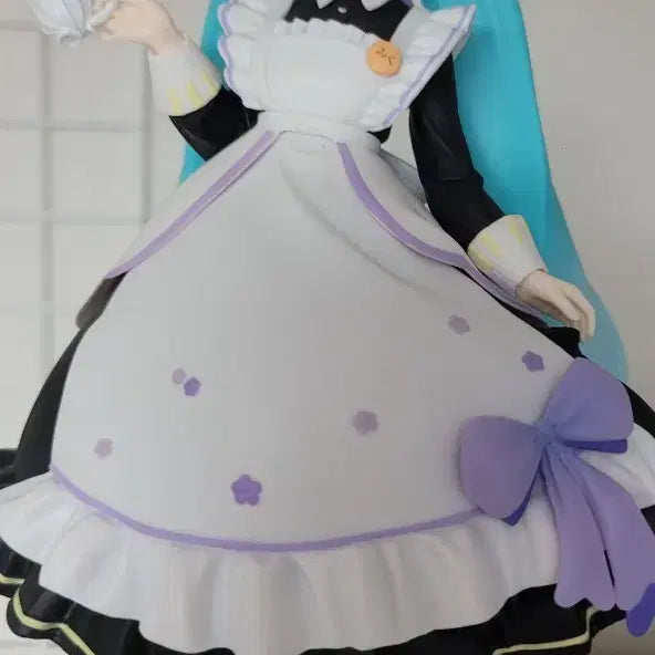 [BUNJANG] Hatsune Miku Sega Luminasta Classical Maid Figure / 하츠네 미쿠 세가 루미나스타 클래시컬 메이드 피규어