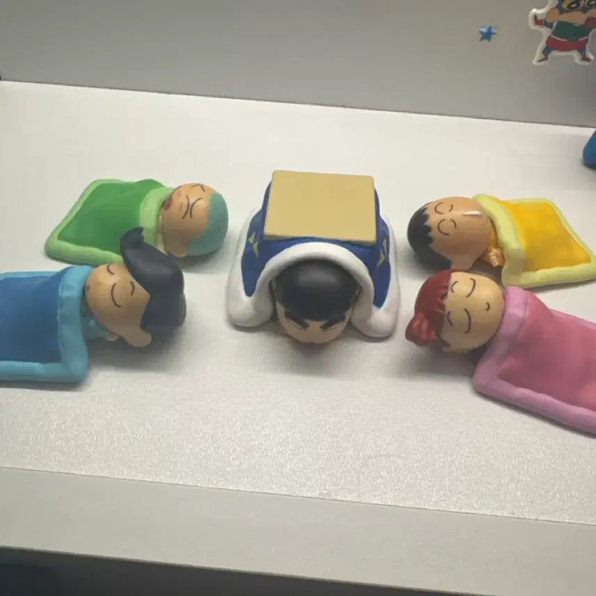 [BUNJANG] Crayon Shin-chan Sleeping Shin-chan Figure Set / 짱구는못말려 잠자는 짱구 피규어 세트 팔아요