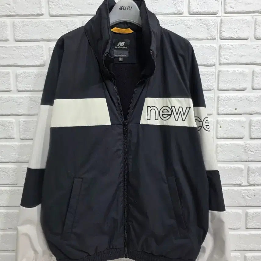 [BUNJANG] New Balance Big Logo Windbreaker Jacket Size 90 / 뉴발란스 빅로고 바람막이 90