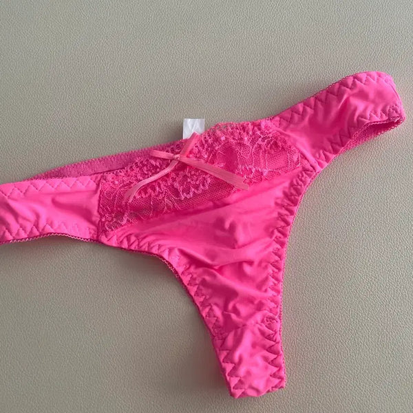 [BUNJANG] Used Fluorescent Pink Lace Thong Panty / (중고)형광핑크 레이스 티팬티