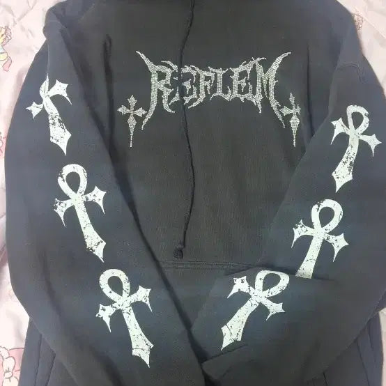 [BUNJANG] REFLEM Rhinestone Hoodie / REFLEM 후드티 레플렘 라인스톤 지뢰계 중성계