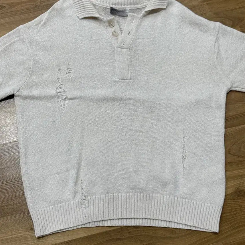 [BUNJANG] Maisonmined DAMAGE SITE KNIT HALF SHIRTS L (105) / 메종미네드 DAMAGE SITE KNIT HALF SHIRTS L 105