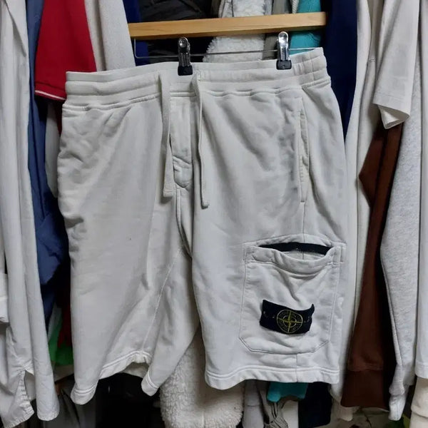 [BUNJANG] Stone Island Cargo Sweat Shorts White M / 스톤아일랜드 카고 스웻 반바지 m 화이트 큐알정품완료
