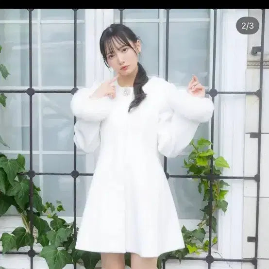 [BUNJANG] Evelyn Bijou Faux Fur Coat White S / 새상품) 에블린 비쥬 퍼 코트 evelyn 스나계 grl 화이트 s
