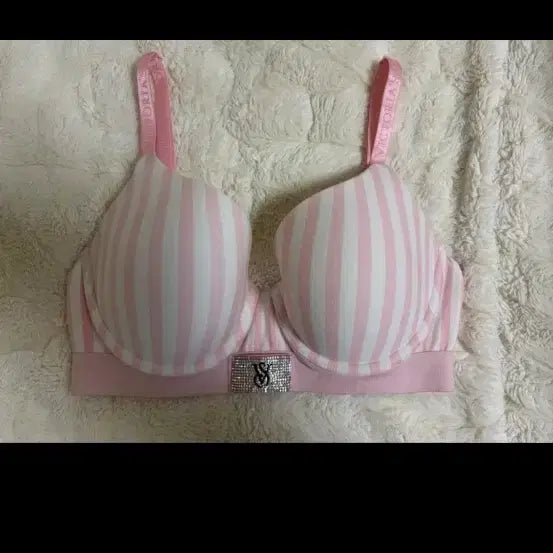 [BUNJANG] Victoria's Secret Shine Patch Bra 32DD / 빅토리아시크릿 샤인패치 브라 32DD