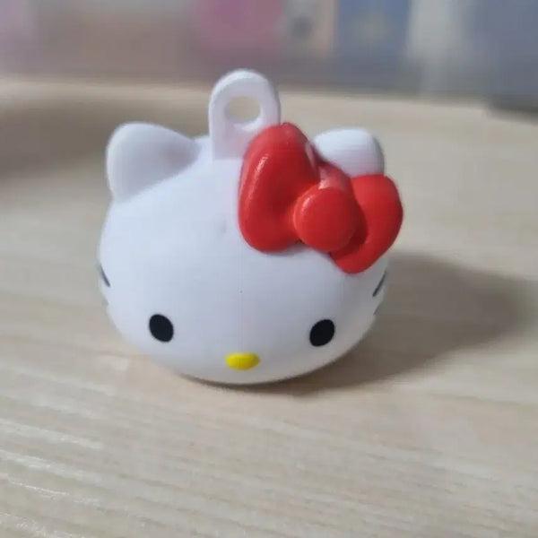 [BUNJANG] Hello Kitty Lip Balm Holder / 헬로키티 립밤 홀더
