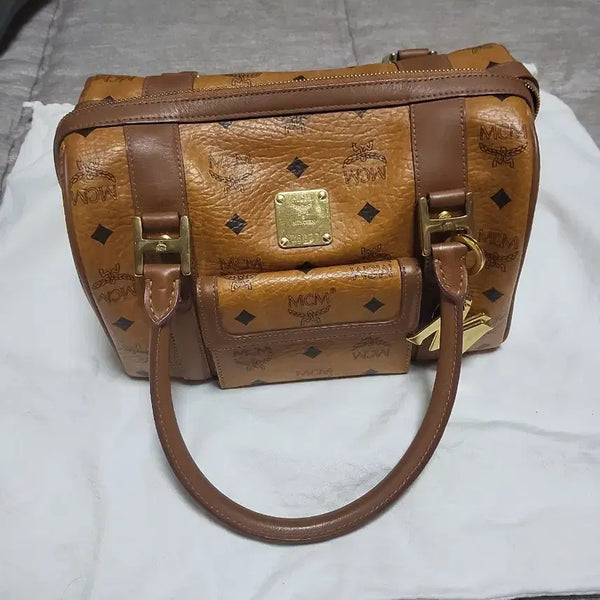[BUNJANG] MCM Visetos Tote Bag Brown / MCM 비세토스 토트백 브라운 성주택 있어요