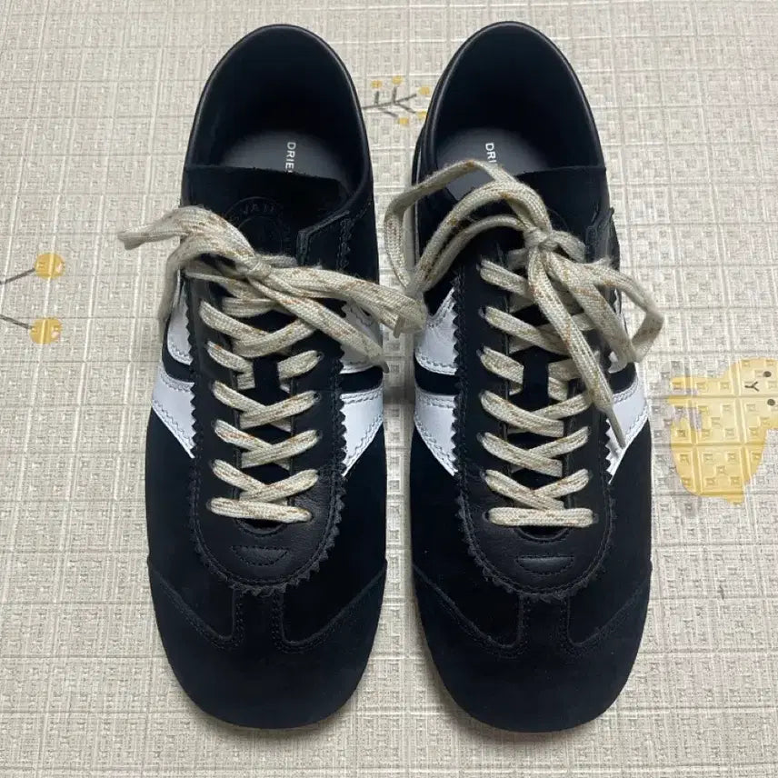 [BUNJANG] Dries Van Noten Black Sneakers / 드리스반노튼 스니커즈 블랙 43
