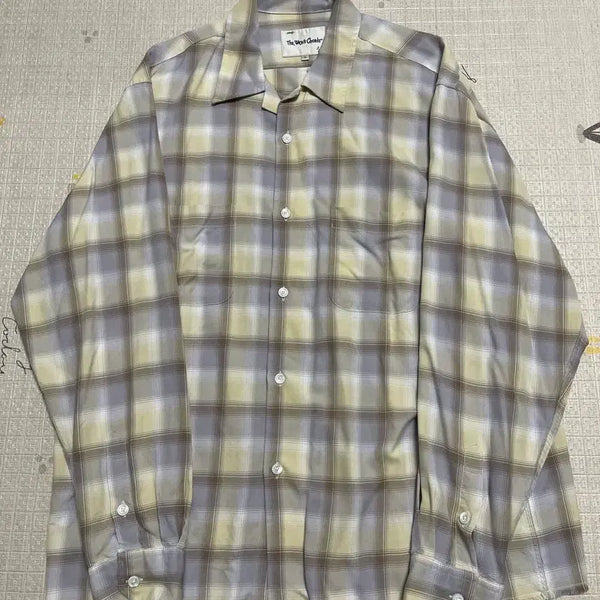 [BUNJANG] LE SSERAFIM LA Shirt 2 / 뤡코즈 la 셔츠 2