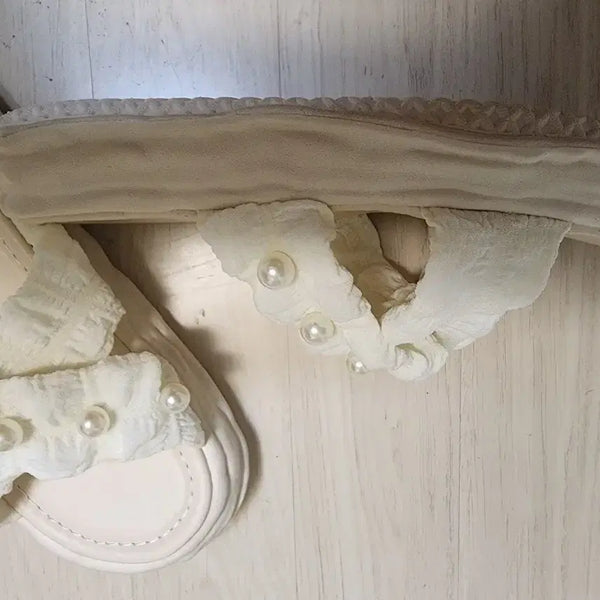 [BUNJANG] Women's Sandals with Frill and Pearl Embellishments / 이쁜 여성샌들