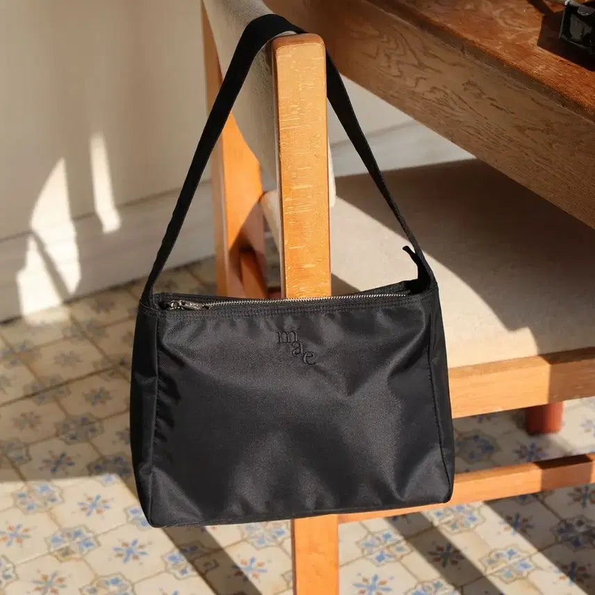 [BUNJANG] Muku & Ebony Comfy Bag Black / 무쿠앤에보니 컴피백 블랙
