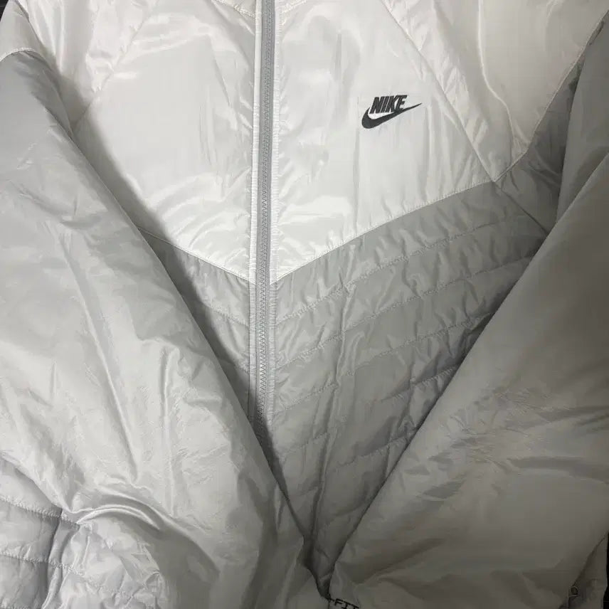 [BUNJANG] Nike Lightweight Down Jacket / 나이키 경량패딩