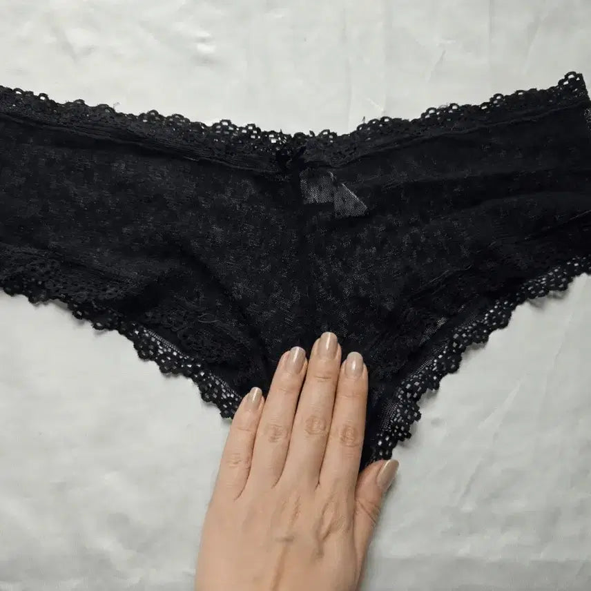 [BUNJANG] Black Lace Lingerie Panty (Used) / 블랙 레이스 란제리 팬티 (중고)