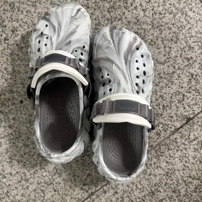 [BUNJANG] Crocs Echo Clog Marble 240 / 크록스 에코 클로그 마블 240 교환 판매