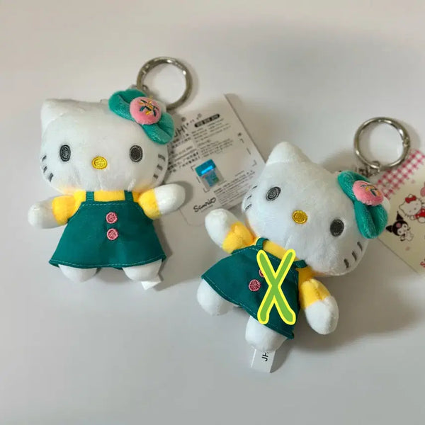 [BUNJANG] Hello Kitty Pinafore Doll Keyring / 헬로키티 앞치마 멜빵치마 인형 키링