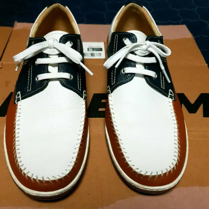 [BUNJANG] TANDY Classic Comfort Boat Shoes Brown Combi / TANDY 탠디 소가죽 클래식 컴포트 보트슈즈 브라운콤비(280)