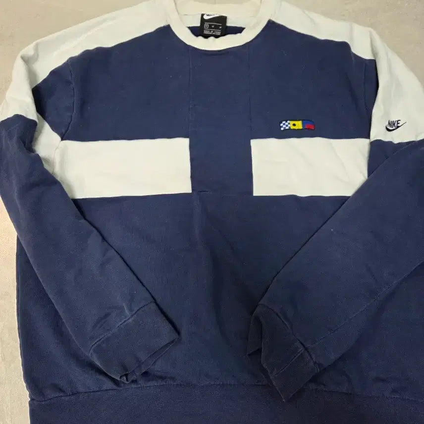 [BUNJANG] Nike Colorblock Sweatshirt / 나이키 올드스쿨 컬러블록 맨투맨