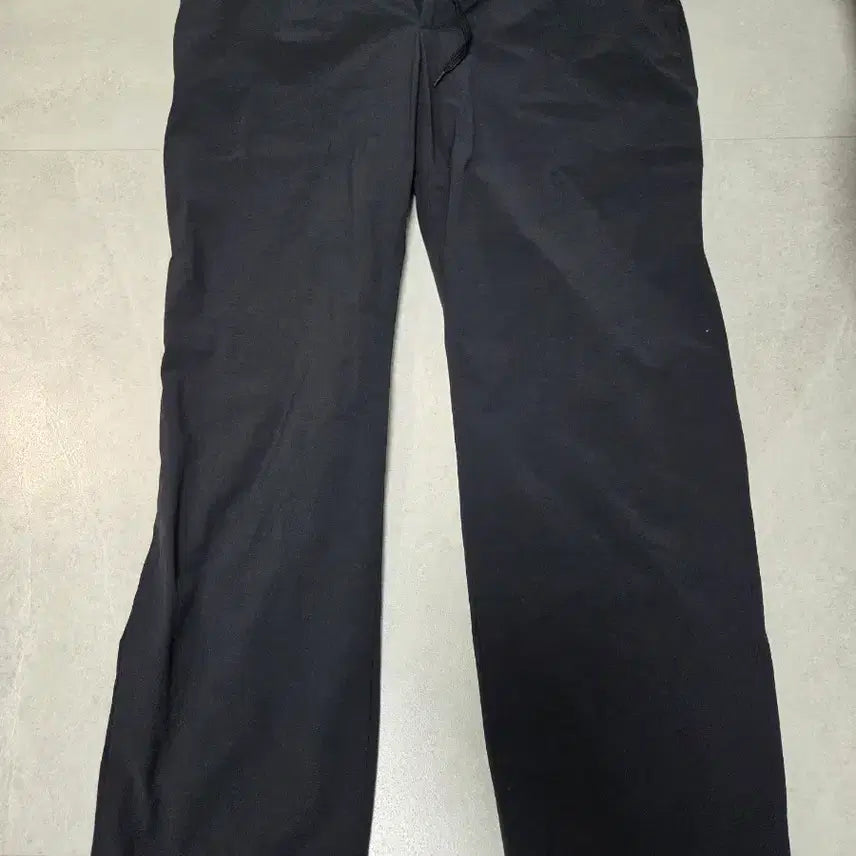 [BUNJANG] Club Monaco Men's Nylon Spandex Banding Pants / 클럽 모나코(CLUB MONACO) 정품 남성 나일론 스판