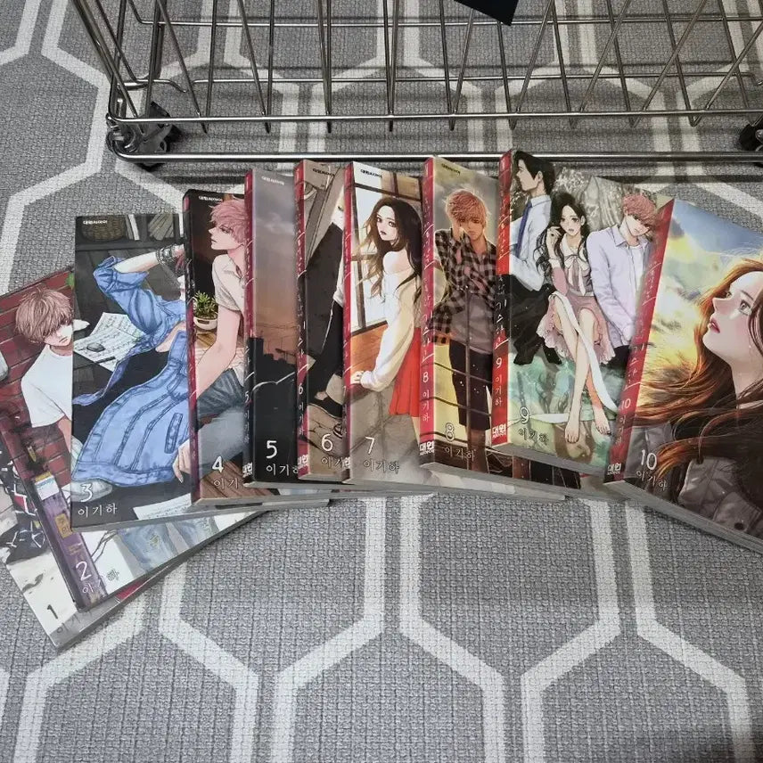 [BUNJANG] Gidokage Kkeureoango Gidokage Kiseuhago Vol. 1-10 / 지독하게 끌어안고 지독하게 키스하고 이기하