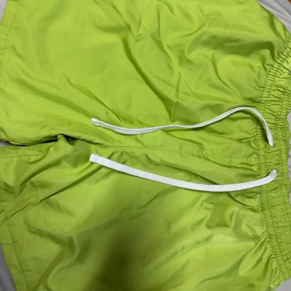[BUNJANG] Nike Woven Flow Shorts Fluorescent / 나이키 반바지 우븐 플로우 형광색