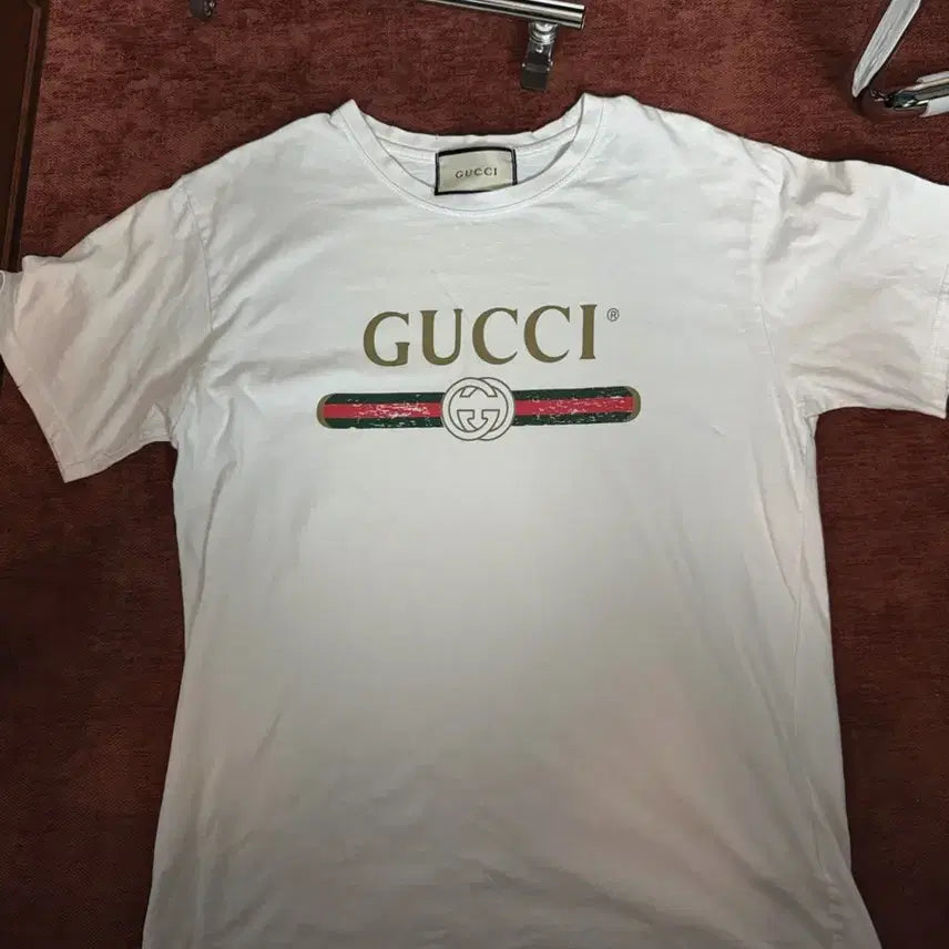 [BUNJANG] Gucci Logo T-Shirt - Large / 구찌 로고 티셔츠 L