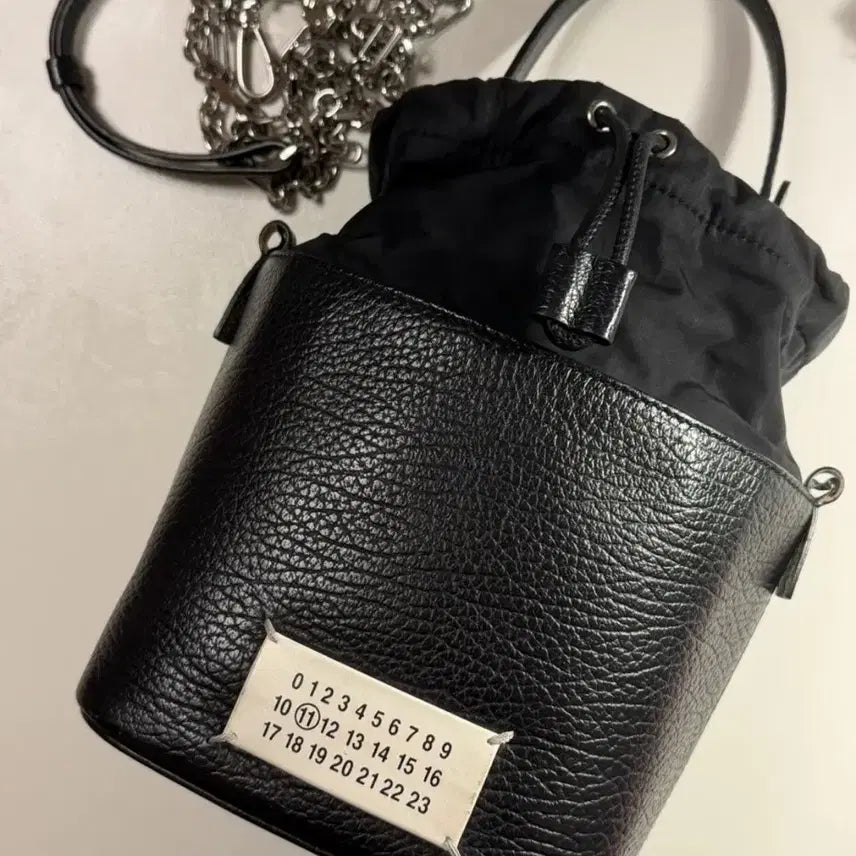 [BUNJANG] Maison Margiela 5AC Small Bucket Bag / 메종 마르지엘라 버킷백 5AC 스몰