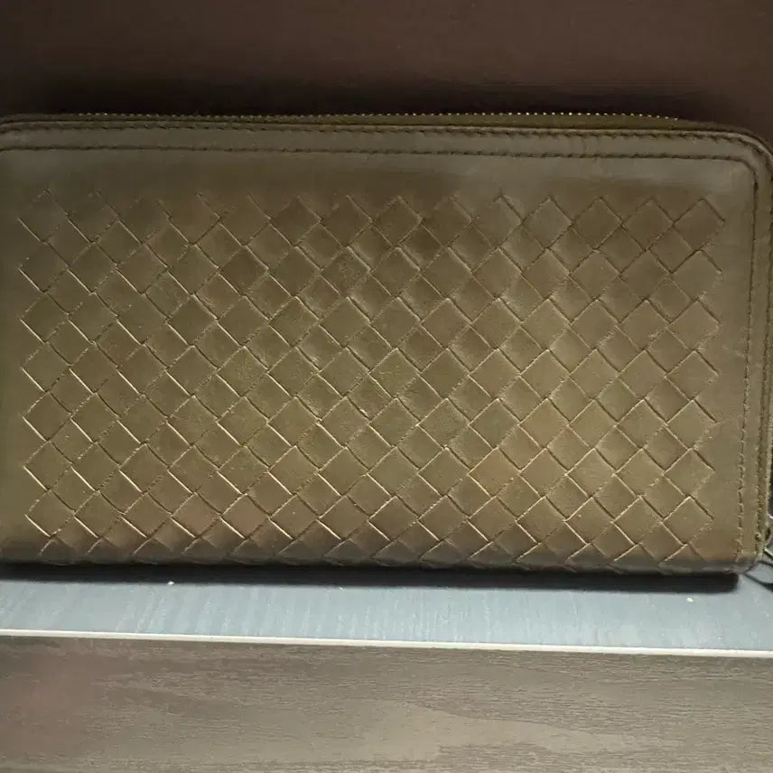 [BUNJANG] Bottega Veneta Intrecciato Long Wallet Khaki / 보테가베네타 장지갑 카키