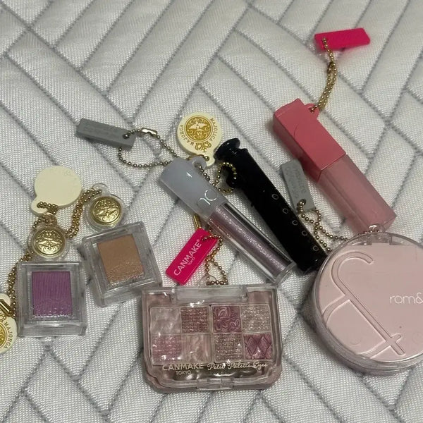 [BUNJANG] Cosmetic Gacha Keyring Bundle Set / 화장품 가챠 키링 일괄판매