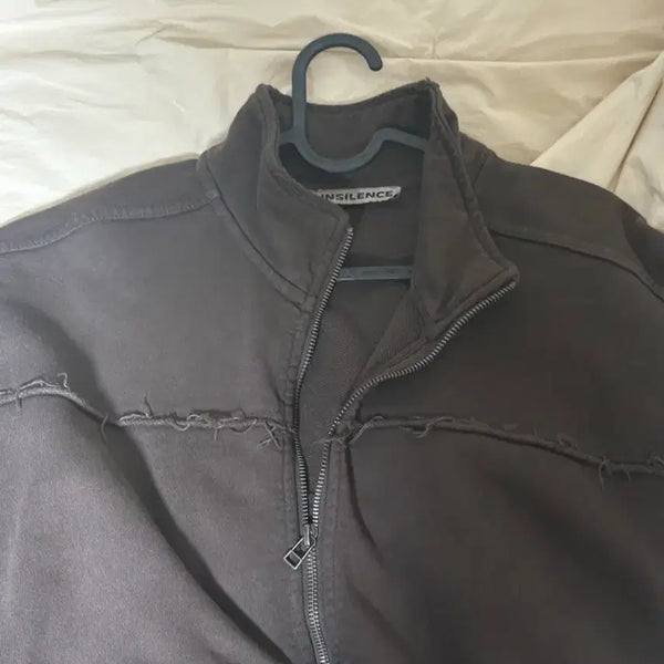 [BUNJANG] INSILENCE Hooded Zip-Up Jacket / 인사일런스 후드집업