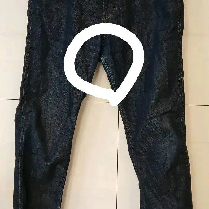 [BUNJANG] Hugo Boss Delaware Jeans Size 34/34 / 하자 사타구니쪽 물빠짐현상 저렴 휴고보스 델라웨어 청바지 34/34