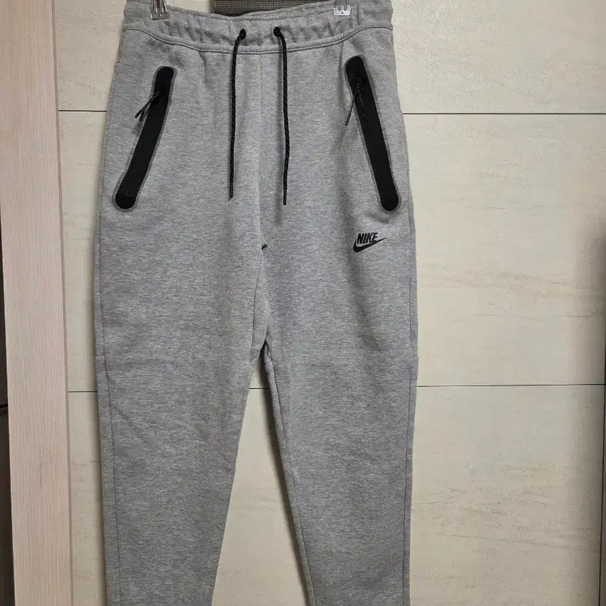 [BUNJANG] Nike Tech Fleece Jogger Pants - Grey (M) / 나이키 테크 플리스 그레이 조거 팬츠 M