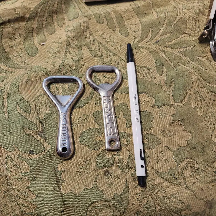 [BUNJANG] Vintage Bottle Openers (Set of 2) / 옛날 병따게 2개에10000 원
