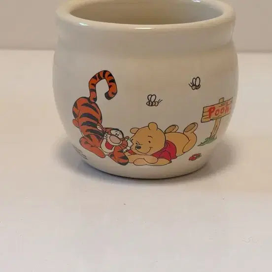 [BUNJANG] Disney Winnie the Pooh Ceramic Jar / 디즈니 푸우 도기 통