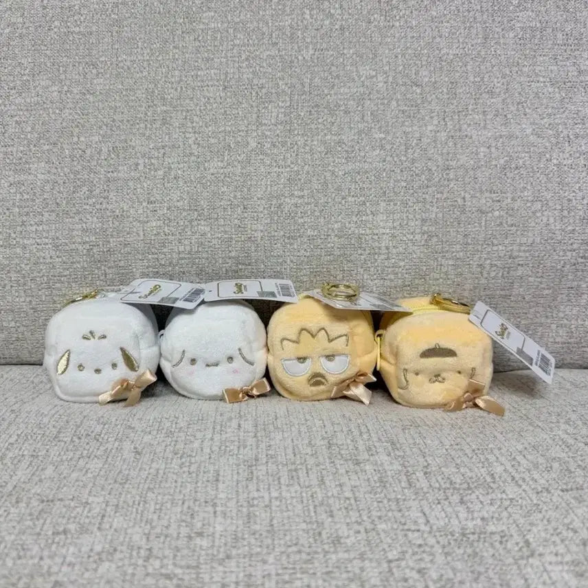 [BUNJANG] Sanrio Badtz-Maru Mini Gold Square Pouch Bag Charm Keychain Doll / 정품 산리오 배드바츠마루 미니 골드 스퀘어 파우치 가방고리 키링 인형