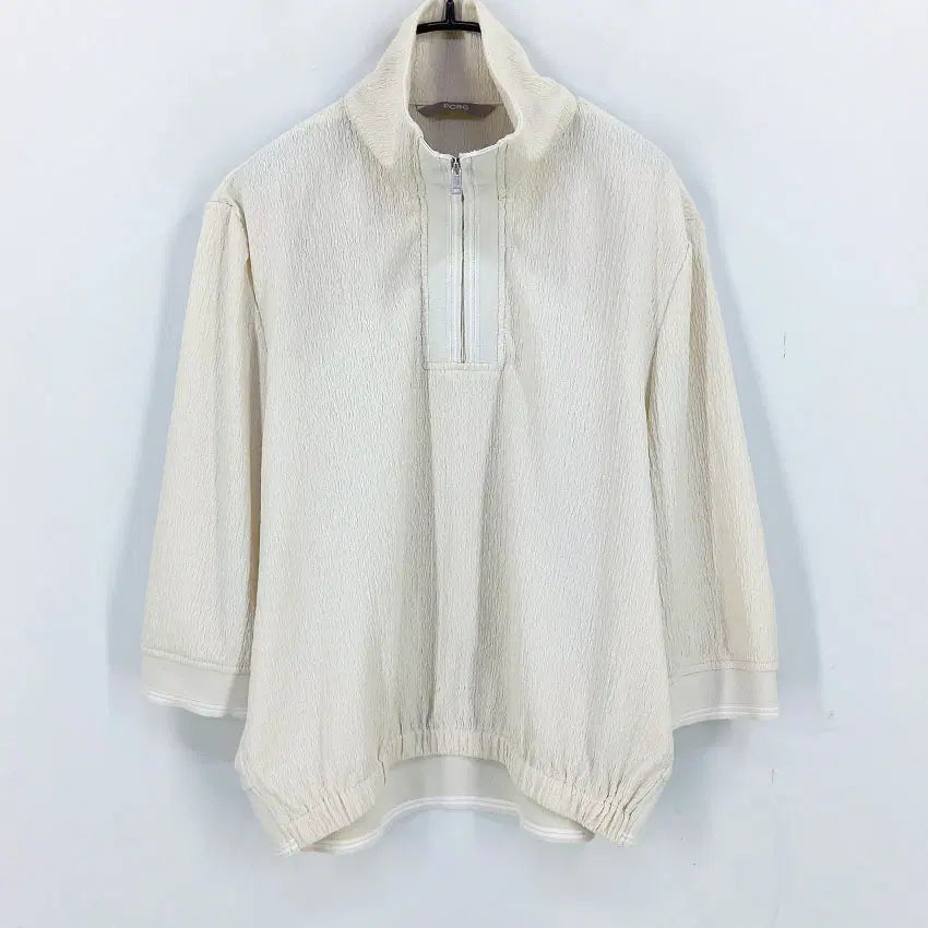 [BUNJANG] BCBGMAXAZRIA Women's Spring/Summer 7-Sleeve Cropped T-Shirt (Light Beige) / 비씨비지 여성 춘하 숏 7부소매티 연베이지88-160 (HU46497)