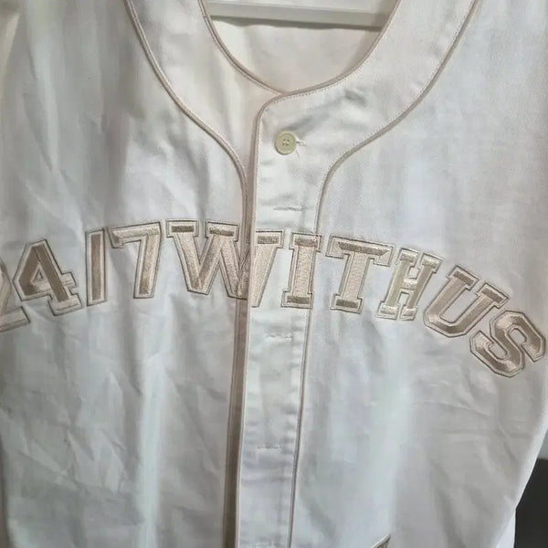 [BUNJANG] TWS Concert Merchandise T-shirt / 투어스 굿즈