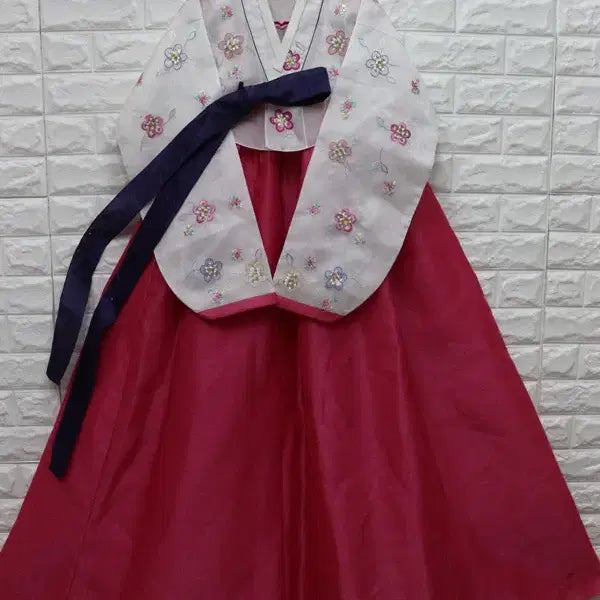 [BUNJANG] Traditional Korean Women's Hanbok with Hand Embroidery - Size 77 (L) / 507 여성한복 전통한복 손자수 77 L 키160-165/창고갤러리