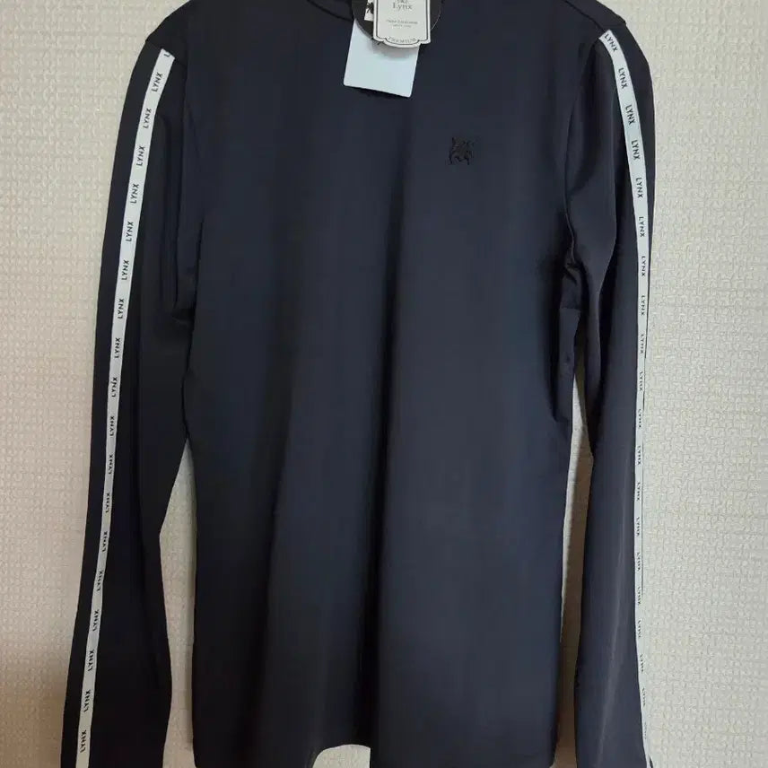 [BUNJANG] Lynx Golf Long-Sleeve T-Shirt Black / 링스 골프 긴팔 티셔츠 블랙