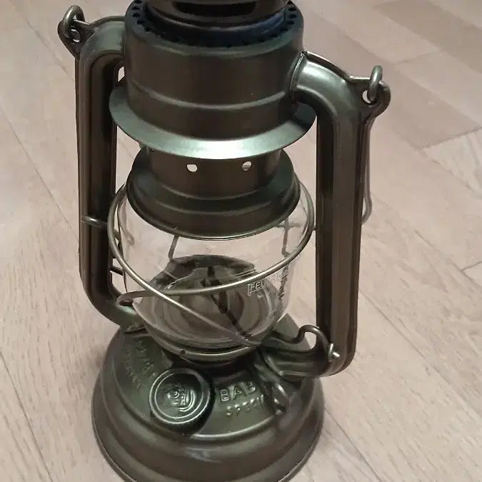 [BUNJANG] Feuerhand Hurricane Lantern 276 Bronze / 독일 퓨어핸드 허리케인 랜턴 276 브론즈