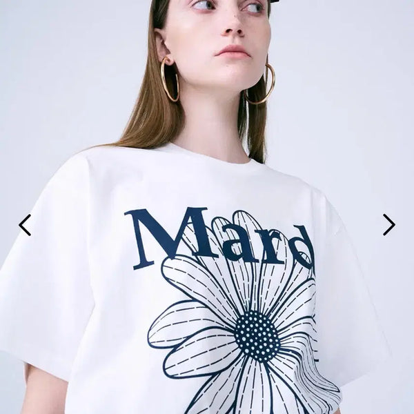 [BUNJANG] Mardi Mercredi Flower Short Sleeve T-Shirt White / 마르디 메크르디 플라워 반팔 티셔츠 화이트