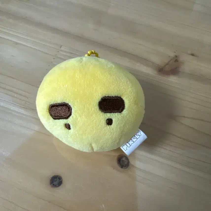 [BUNJANG] Pixelie Gabgyeol "Chapssaltteok" Keyring / 픽셀리 각별 찹쌀떡 키링 양도합니다.